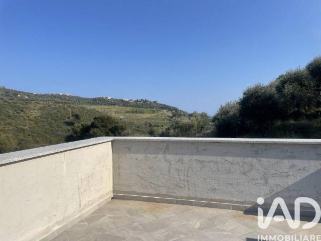 Appartamento in vendita a Civezza, Liguria