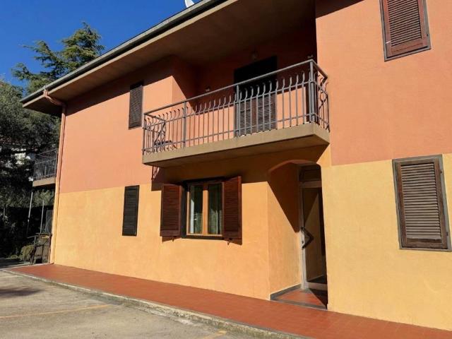 Appartamento in vendita a Civezza, Liguria