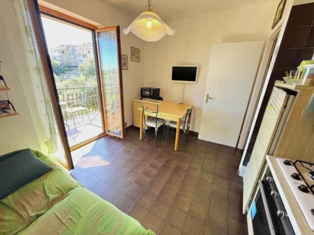 Appartamento in vendita a Civezza, Liguria