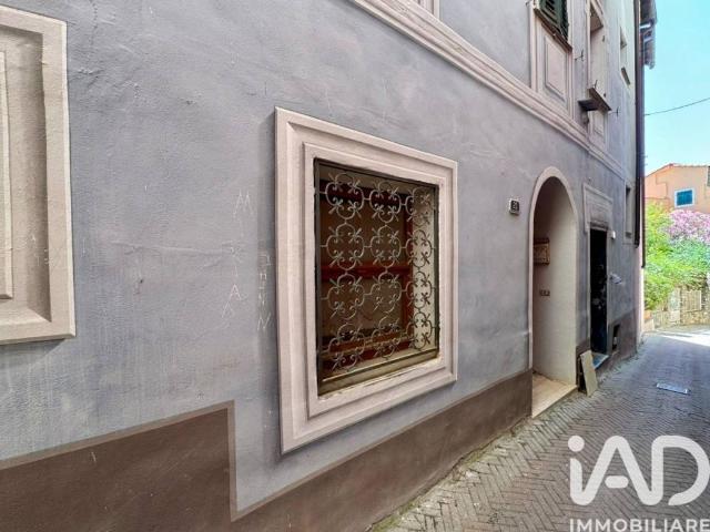 Appartamento in vendita a Civezza, Liguria