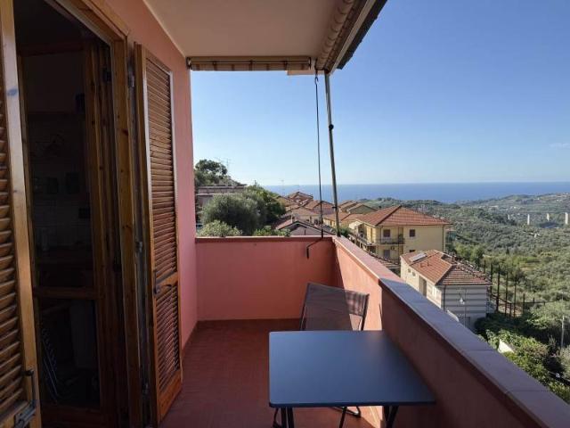 Appartamento in vendita a Civezza, Liguria