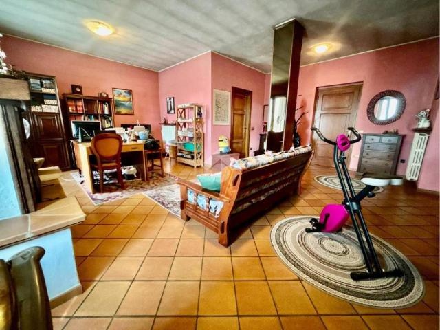 Appartamento in vendita a Cividate al Piano, Bergamo