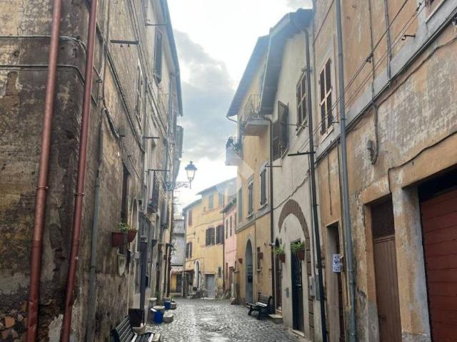 Appartamento in vendita a Civita Castellana, Lazio