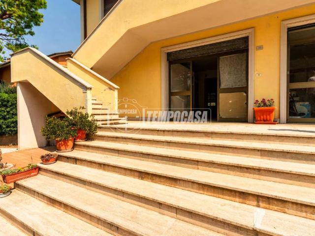 Appartamento in vendita a Contrada Maranello, Marche