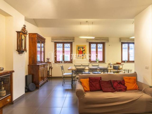 Appartamento in vendita a Contrada Celeste, Marche