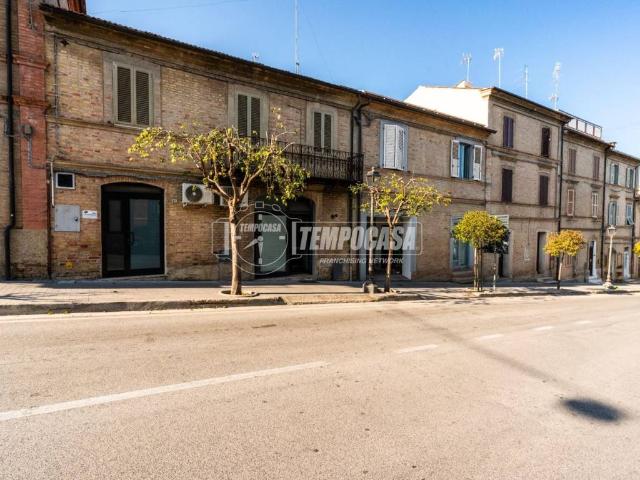 Appartamento in vendita a Contrada Celeste, Marche