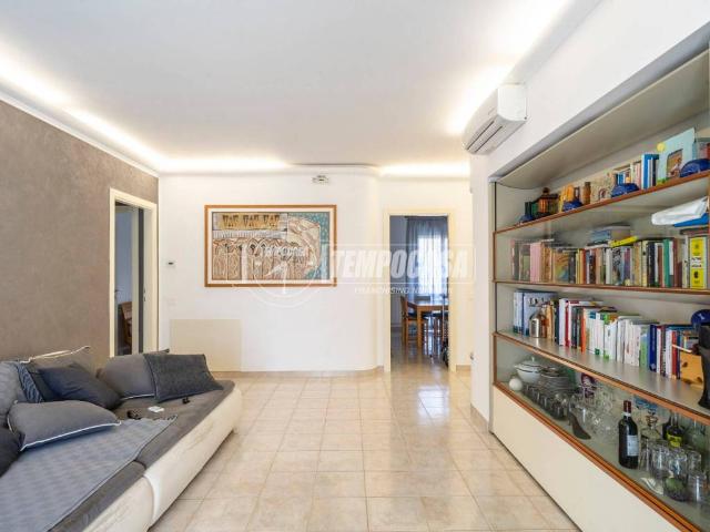 Appartamento in vendita a Marche, Macerata