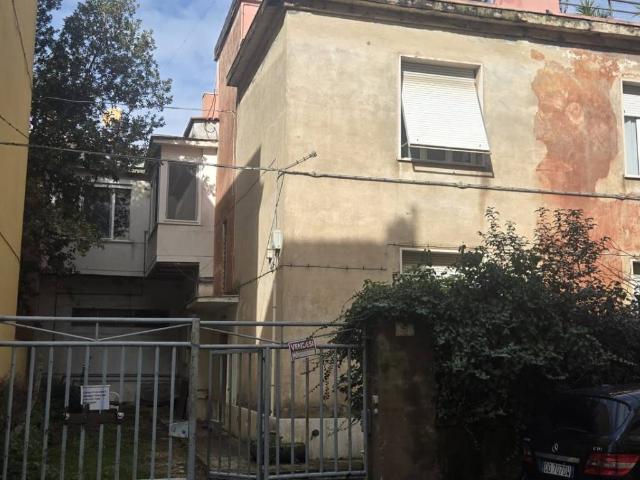 Appartamento in vendita a Cisterna Faro, Roma Capitale