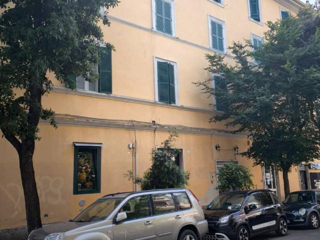 Appartamento in vendita a Borgo Odescalchi, Roma Capitale