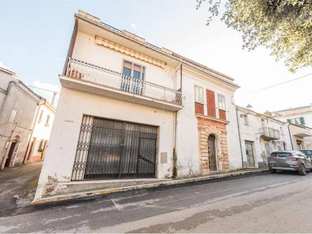 Appartamento in vendita a Civitella Casanova, Abruzzo