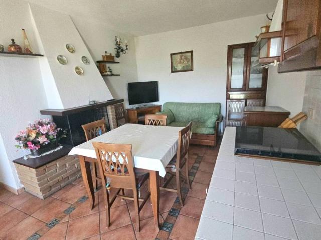 Appartamento in vendita a Unione dei Comuni della Val Vibrata, Civitella Del Tronto