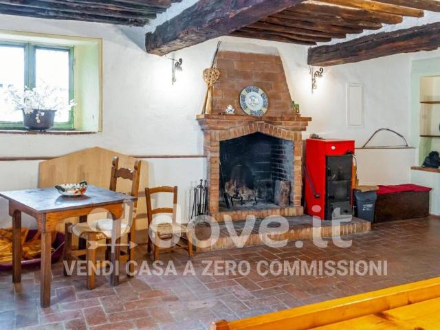 Appartamento in vendita a Civitella Paganico, Casale Di Pari