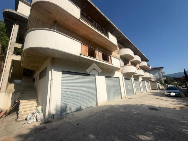 Appartamento in vendita a Civitella Roveto, Abruzzo