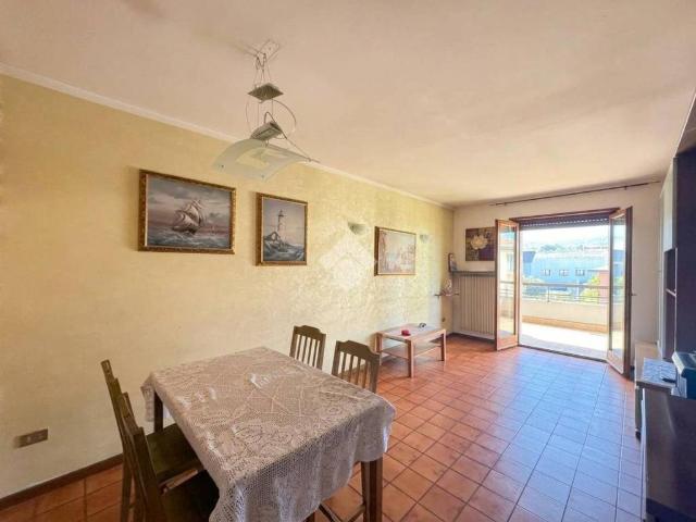 Appartamento in vendita a Zona Industriale Cles, Cles