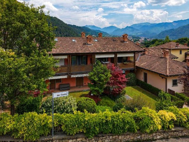 Appartamento in vendita a Clusone, Lombardia