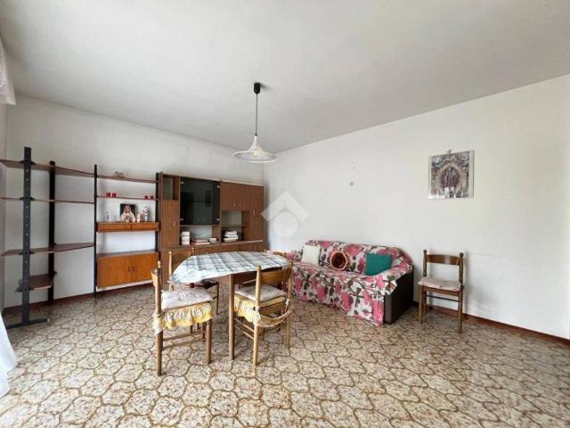 Appartamento in vendita a Clusone, Lombardia