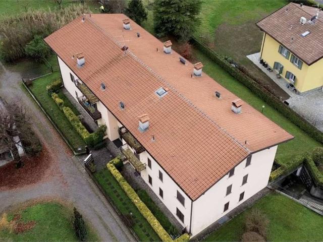 Appartamento in vendita a Fiorine, Clusone