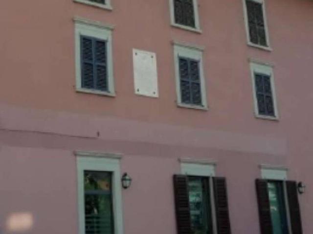 Appartamento in vendita a Clusone, Lombardia