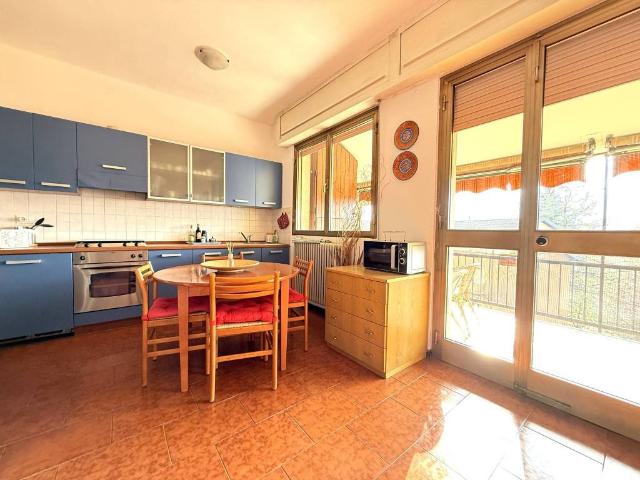 Appartamento in vendita a Clusone, Bergamo