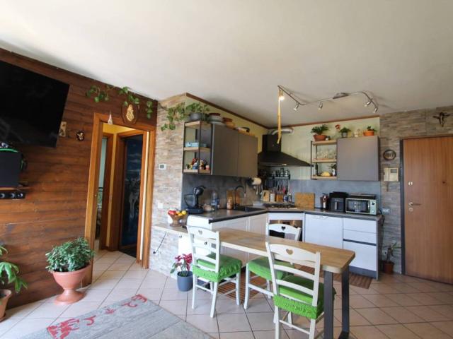 Appartamento in vendita a Fiorine, Clusone
