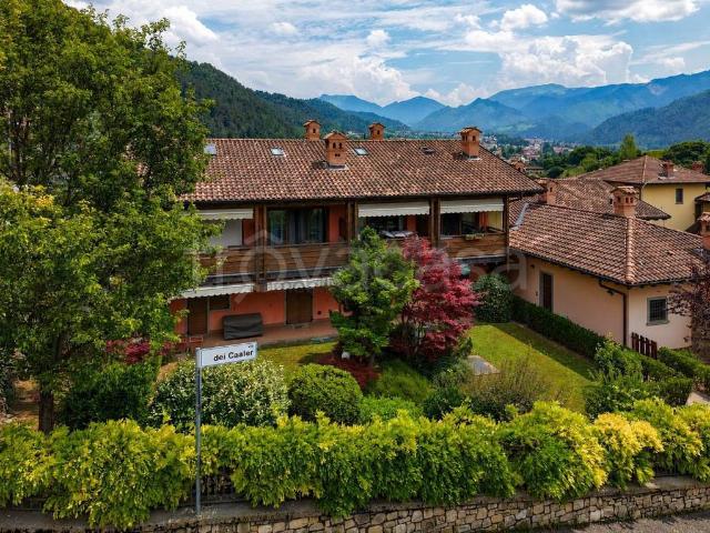 Appartamento in vendita a Clusone, Lombardia