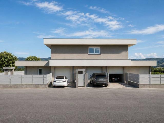 Appartamento in vendita a Coccaglio, Lombardia