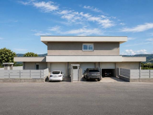 Appartamento in vendita a Coccaglio, Lombardia