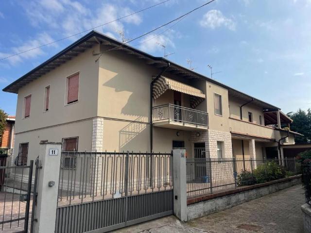 Appartamento in vendita a Coccaglio, Lombardia