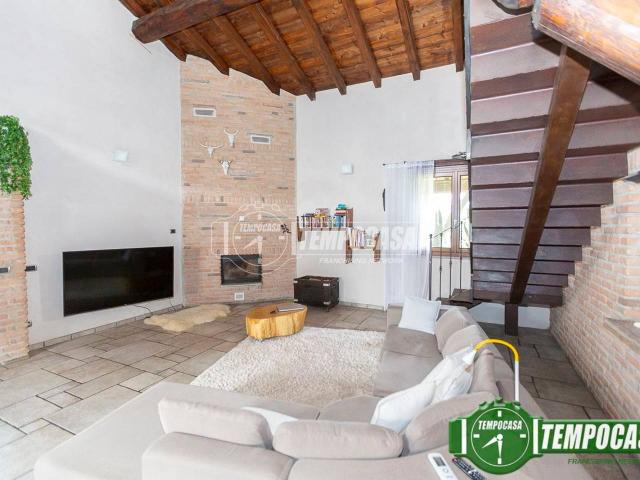 Villa Indipendente in vendita a Codogno, Lombardia