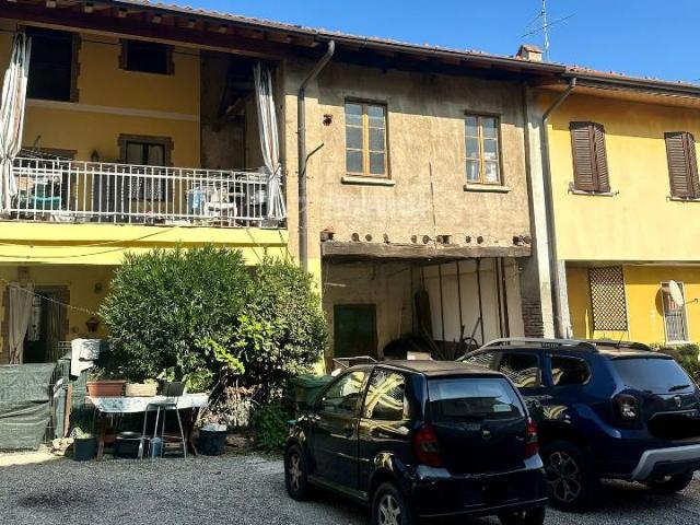 Appartamento in vendita a Cogliate, Lombardia