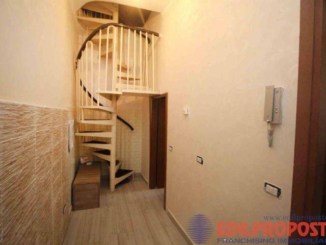 Appartamento in vendita a Cogliate, Lombardia