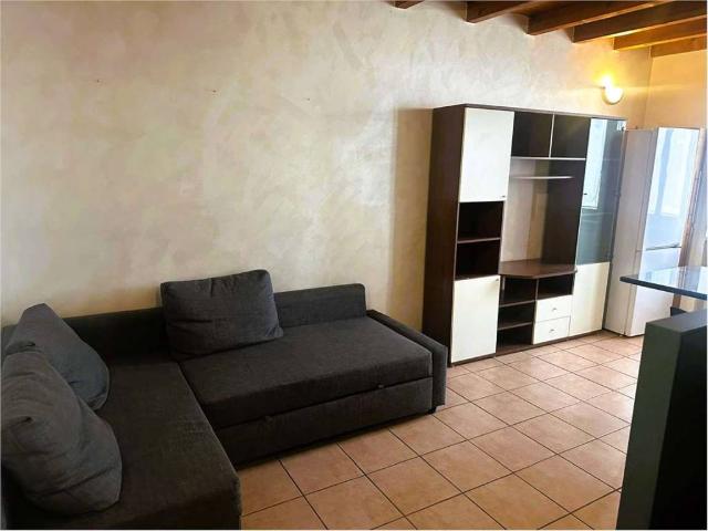 Appartamento in vendita a Cogliate, Lombardia