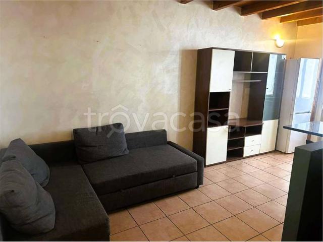 Appartamento in vendita a Cogliate, Lombardia