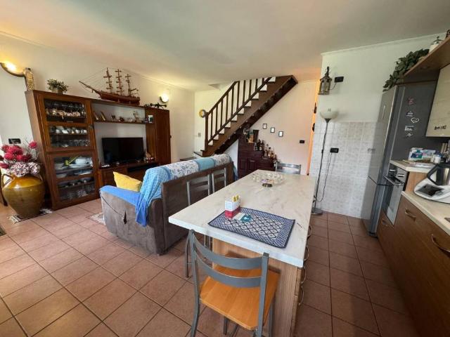 Appartamento in vendita a Cogoleto, Liguria