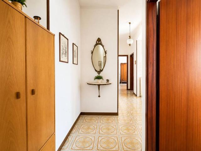 Appartamento in vendita a Cogoleto, Liguria