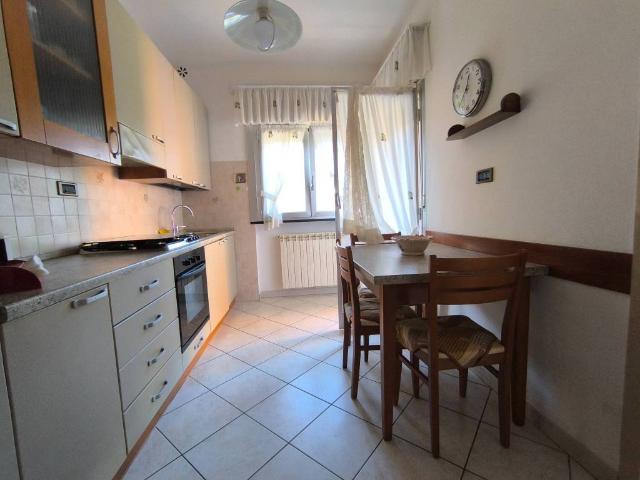 Appartamento in vendita a Cogoleto, Liguria
