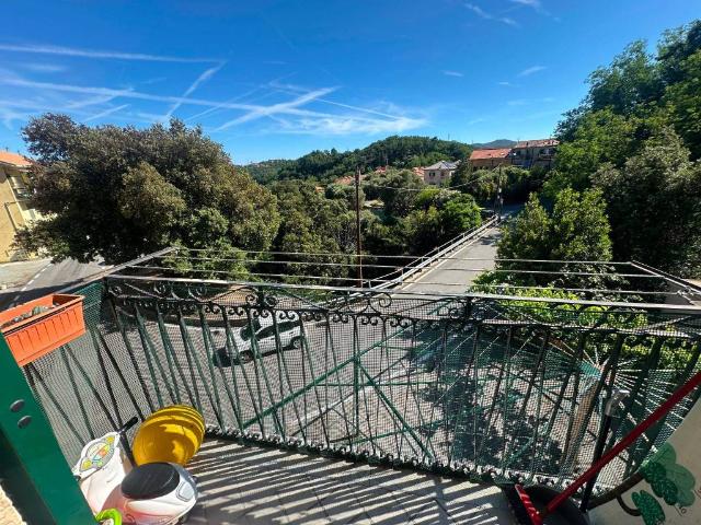Appartamento in vendita a Cogoleto, Liguria