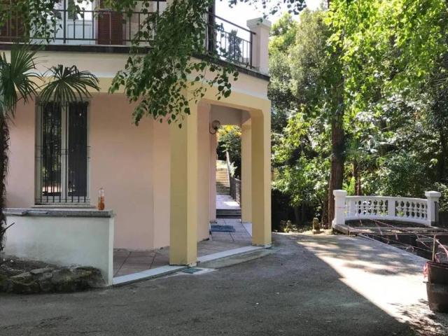 Appartamento in vendita a Cogorno, Liguria