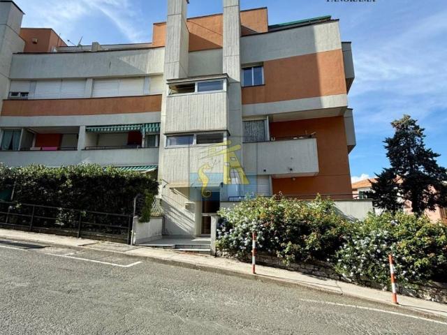 Appartamento in vendita a San Salvatore, Cogorno