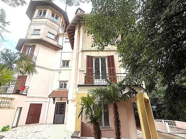 Appartamento in vendita a Genova, Liguria