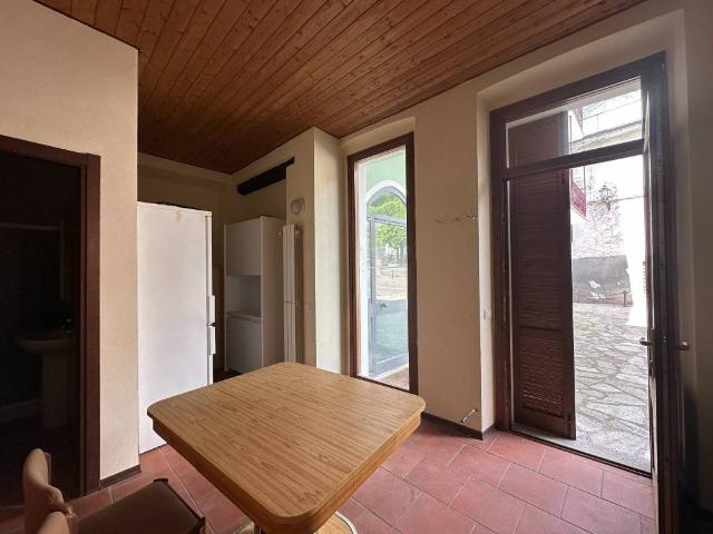 Appartamento in vendita a Piemonte, Novara