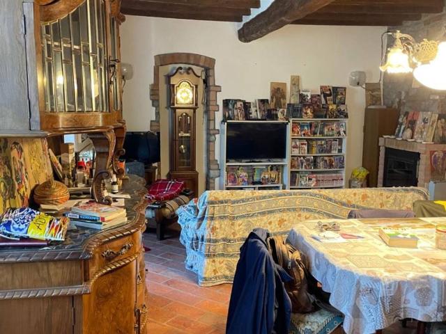 Appartamento in vendita a Coli, Reggio Emilia