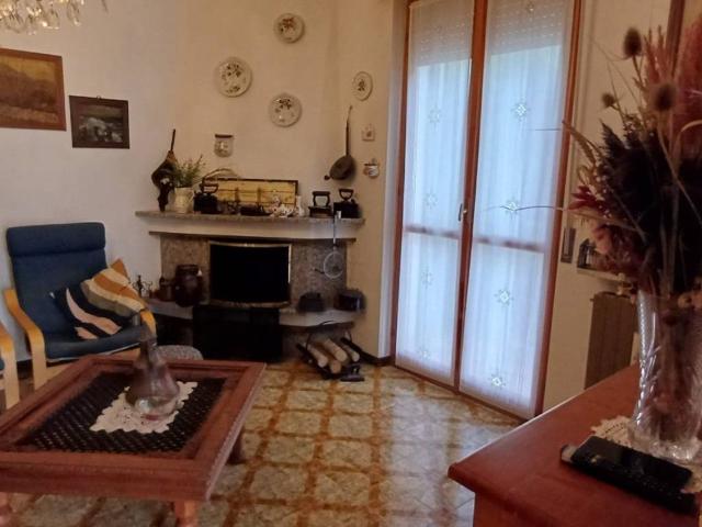 Appartamento in vendita a Coli, Reggio Emilia