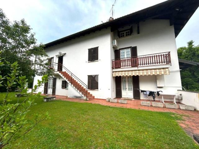 Appartamento in vendita a Villatico, Colico