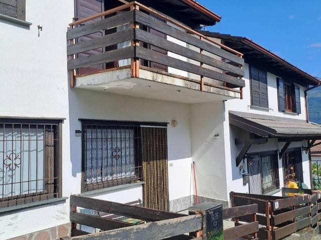 Appartamento in vendita a Chiaro, Colico