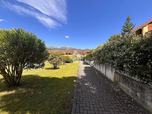 Appartamento in vendita a Laghetto, Colico