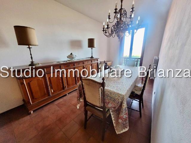 Appartamento in vendita a Colle Brianza, Lombardia