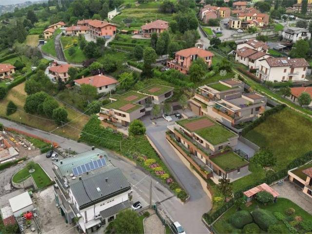 Appartamento in vendita a Bestetto, Colle Brianza
