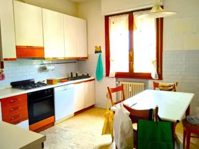 Appartamento in vendita a Colle Di Val D'elsa, Toscana