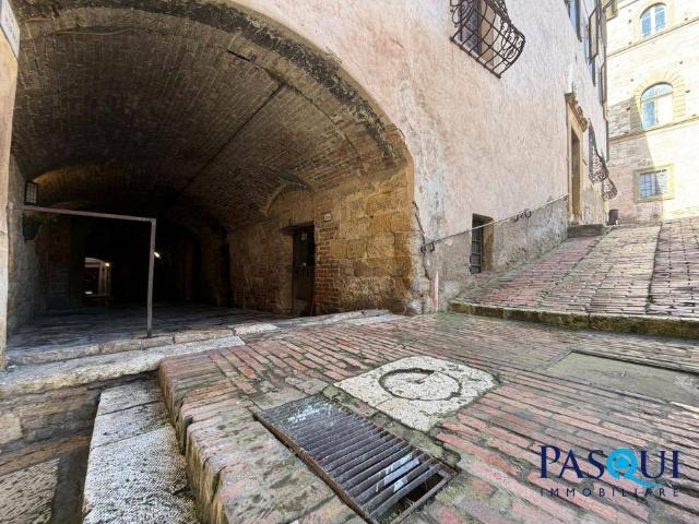 Appartamento in vendita a Colle di Val d'Elsa, Siena